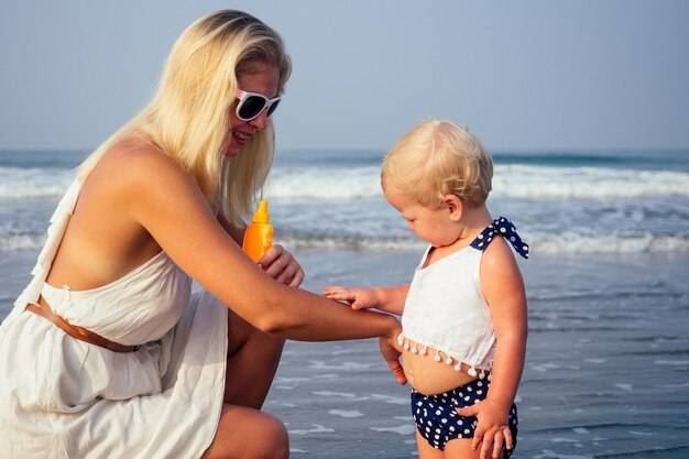 Dlaczego oillan roll on do twarzy i ciała 50 spf sprawdza się u dzieci i dorosłych?