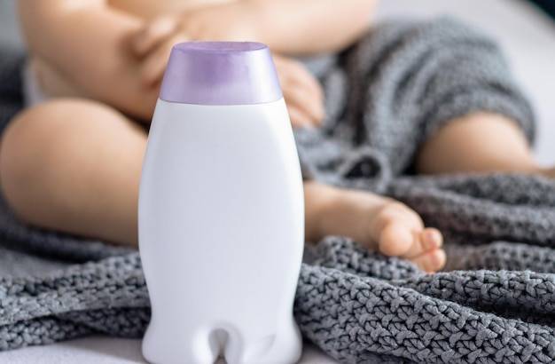 Jak działa Emolium Dermocare emulsja do kąpieli 400 ml?