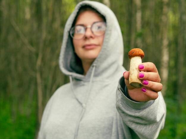 Jak działa żel łagodzący ukąszenia owadów z CBD i aloesem?