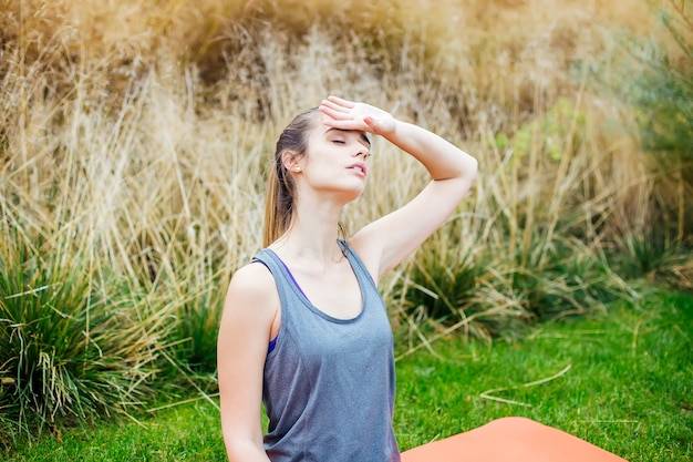 Jak Natura Mix Advanced wspiera organizm przy zmęczeniu i osłabieniu?