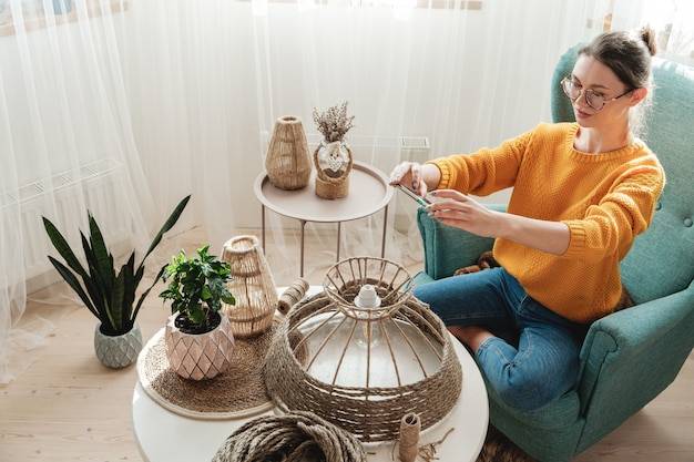 Jak urządzić dom tanim kosztem i cieszyć się stylowym wnętrzem?