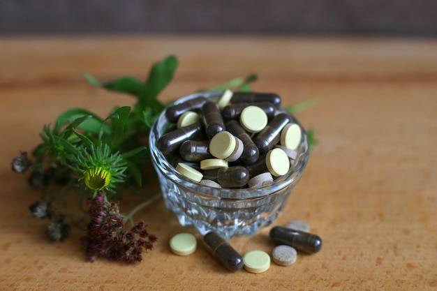 Neomag Slim Magnez B6 z cola nitida i gymnema sylvestre w tabletkach – jak działa ten suplement?